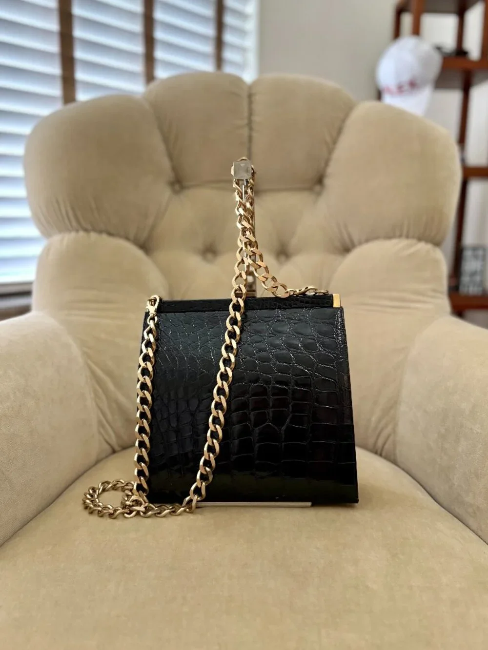 VTG Auth. MANON Genuine Alligator Circa 1960's Art Deco Frame Bag...GORGEOUS!